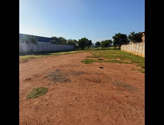 815M² VACANT LAND FOR SALE IN HENLEY ON KLIP